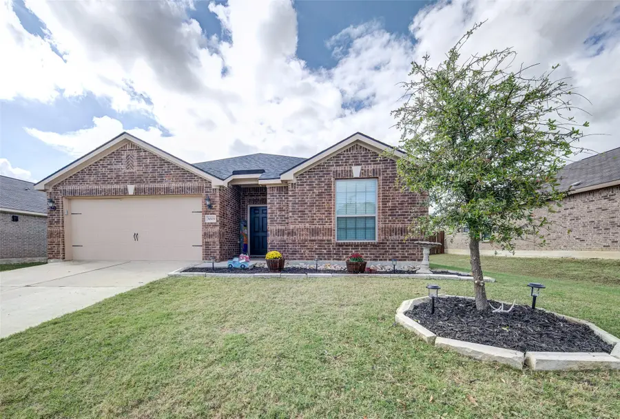 3003 Watercrest Drive, Sanger, TX 76266 - Image #2