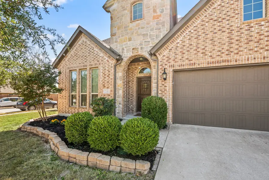 1624 Sandle Wood Drive, Weatherford, TX 76087 - Image #3