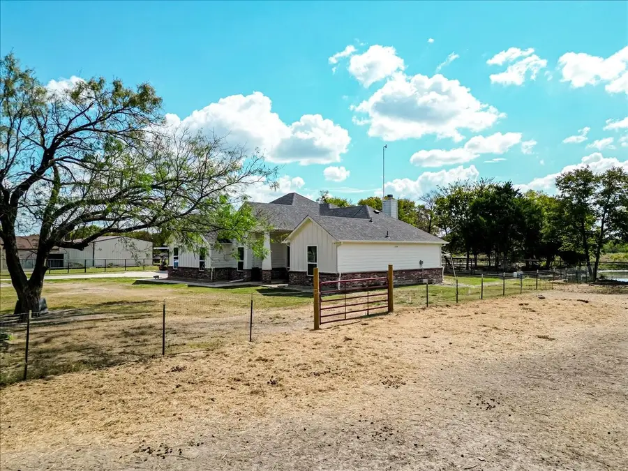 3327 County Road 2182, Greenville, TX 75402 - Image #3