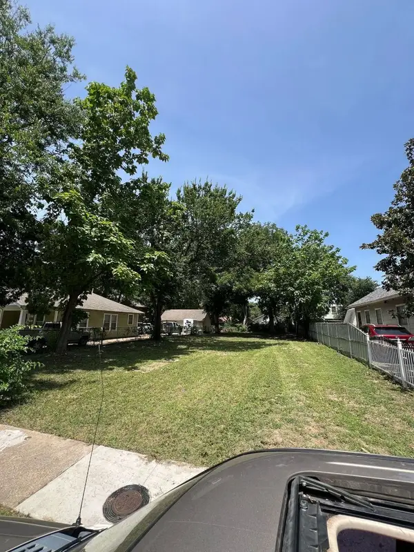 5423 Terry Street, Dallas, TX 75223