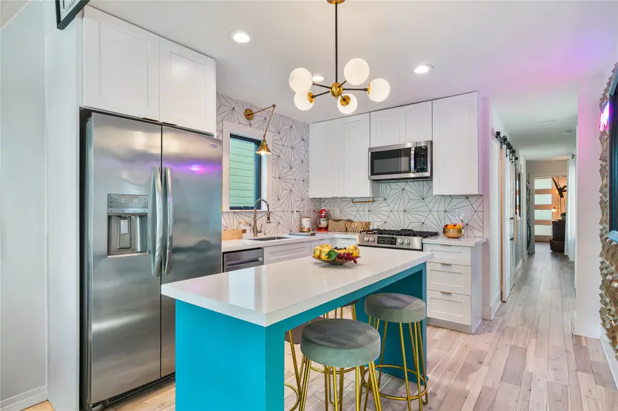 3817 Avenue R, Galveston, TX 77550 - Image #2