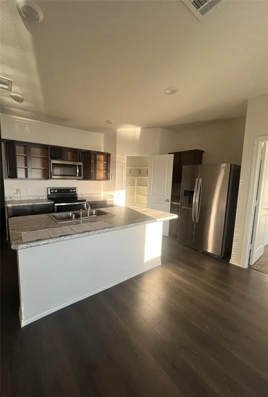 1117 Silver Maple Lane, Royse City, TX 75189 - Image #3