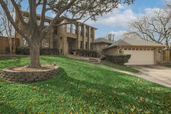 4 Whittier Court, Highland Village, TX 75077