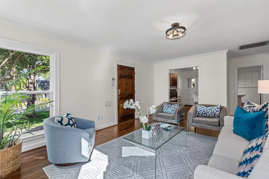 3529 Stadium Drive, Fort Worth, TX 76109 - Image #3