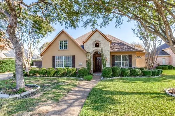 3813 Lost Creek Drive, Plano, TX 75074