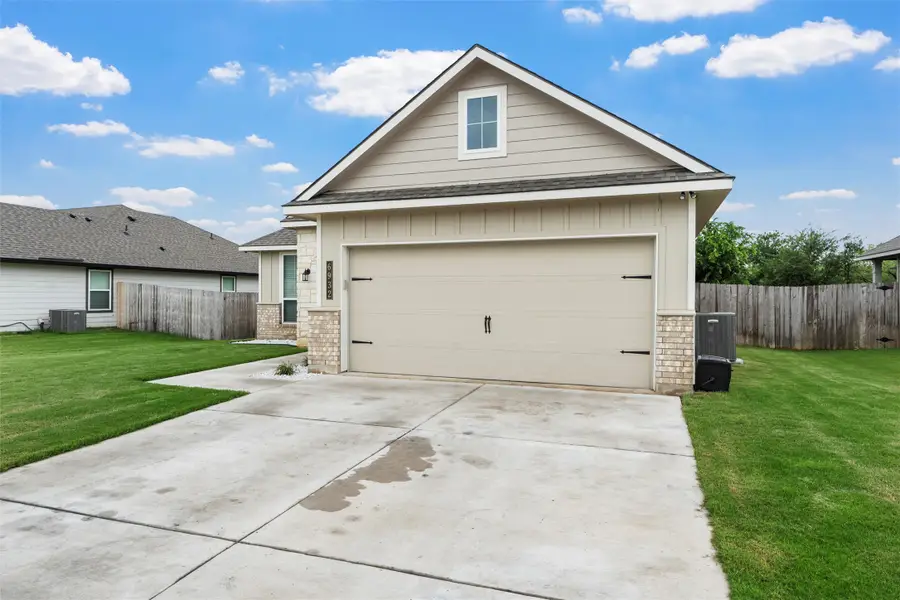 6932 Sulphur Court, China Spring, TX 76633 - Image #2