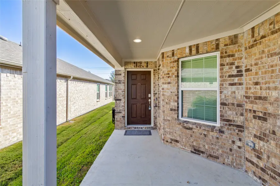 7672 Monument Drive, Pilot Point Aubrey, TX 76227 - Image #2