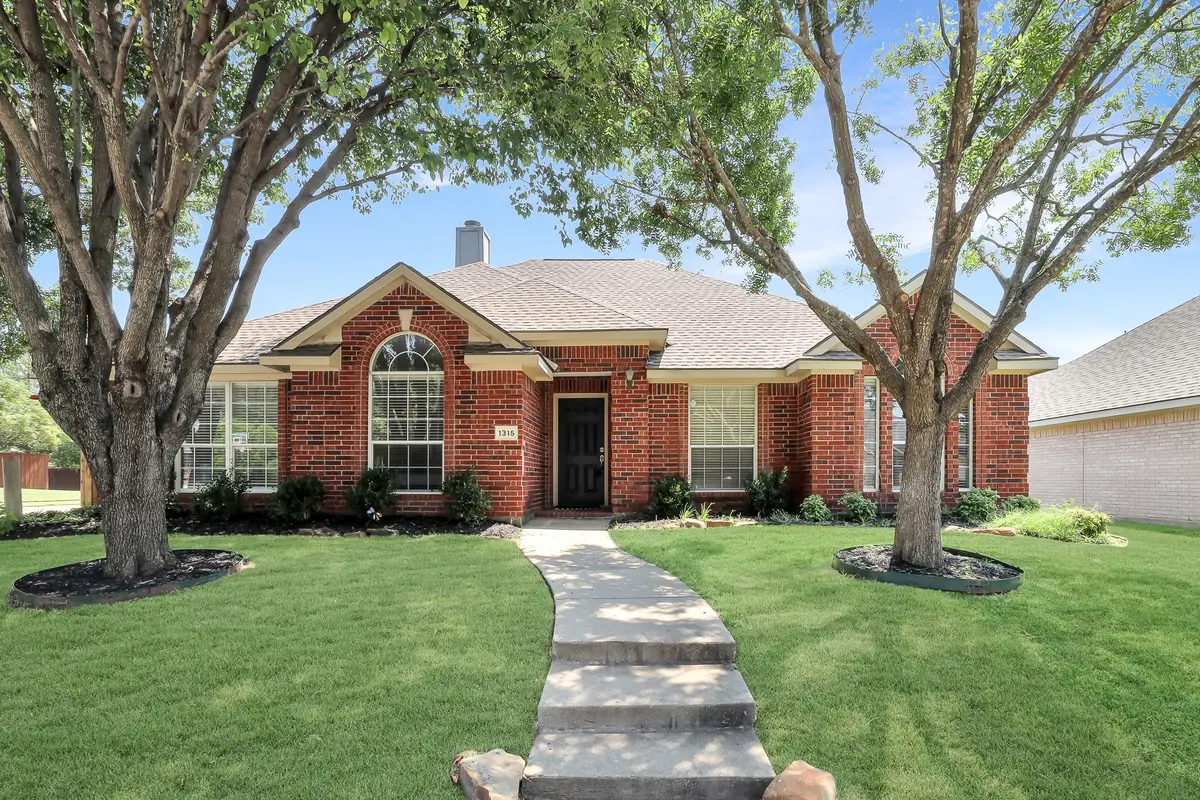 1315 Ballantrae Drive, Allen, TX 75013 - Image #1