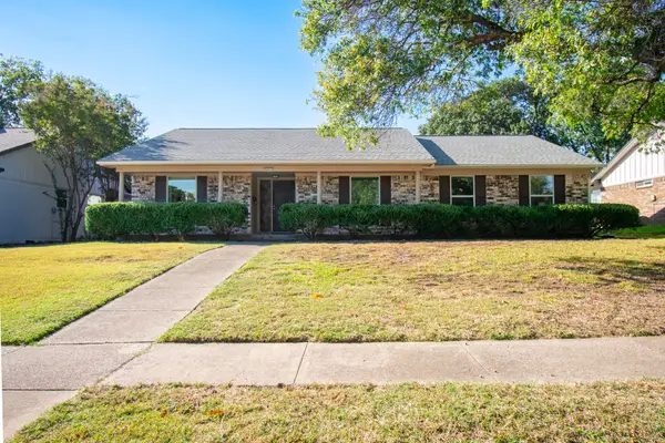 411 Canyon Ridge Drive, Richardson, TX 75080