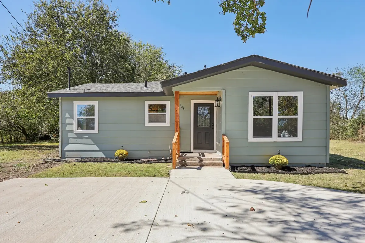 1108 S Medora Street, Terrell, TX 75160 - Image #1