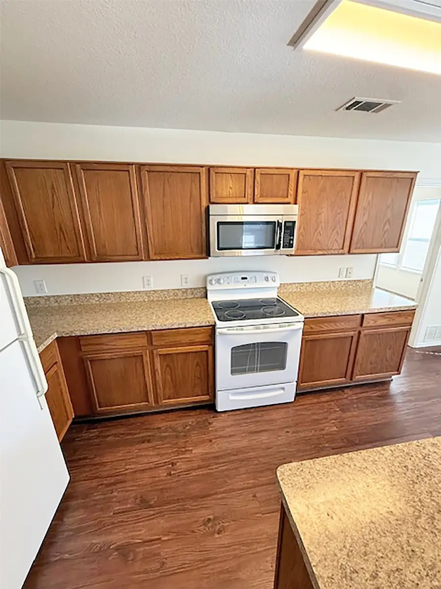 8900 Sagebrush Trail, Cross Roads, TX 76227 - Image #3