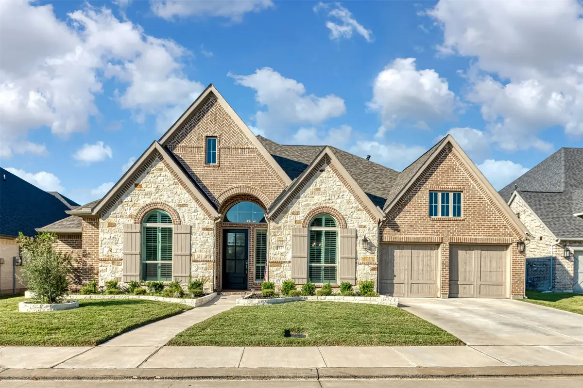 2837 Midlake Drive, Midlothian, TX 76065 - Image #1