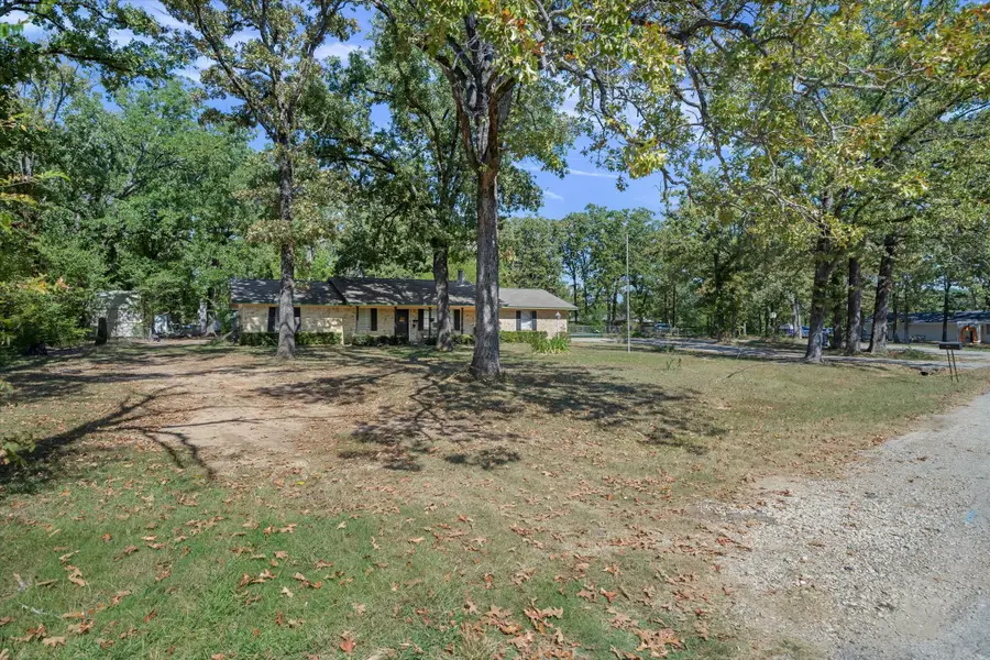 215 N Oaks Drive, Grand Saline, TX 75140 - #2