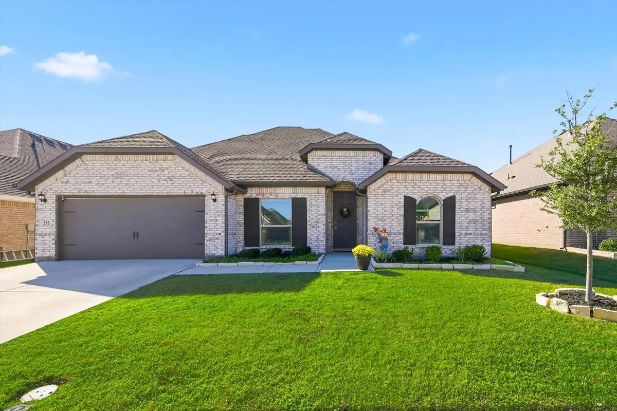232 Clairmont Drive, Ponder, TX 76259 - Image #1
