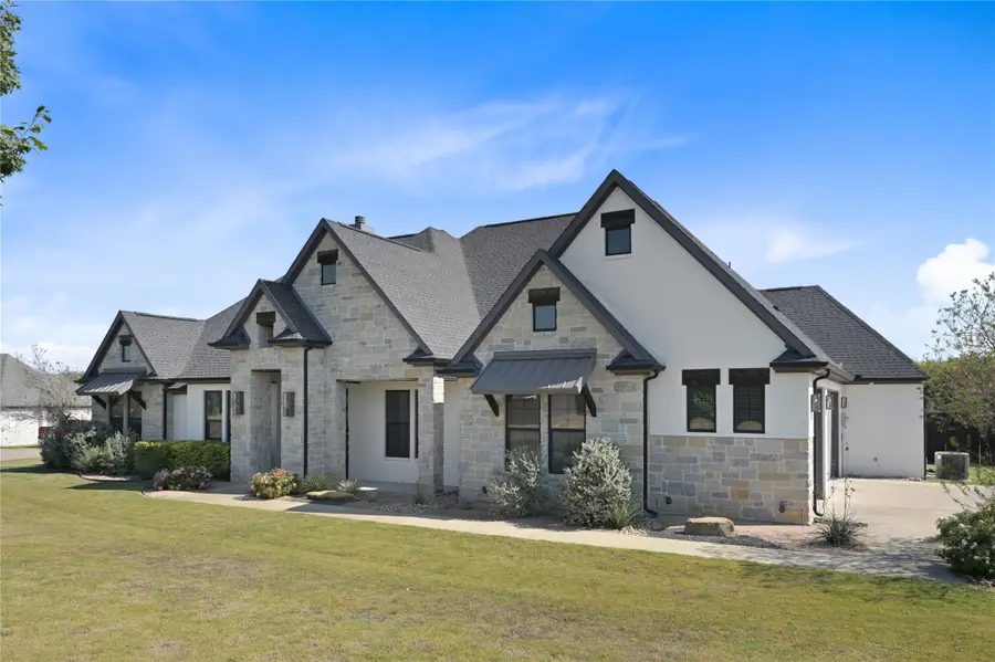 109 Vail Lane, Waxahachie, TX 75167 - Image #2