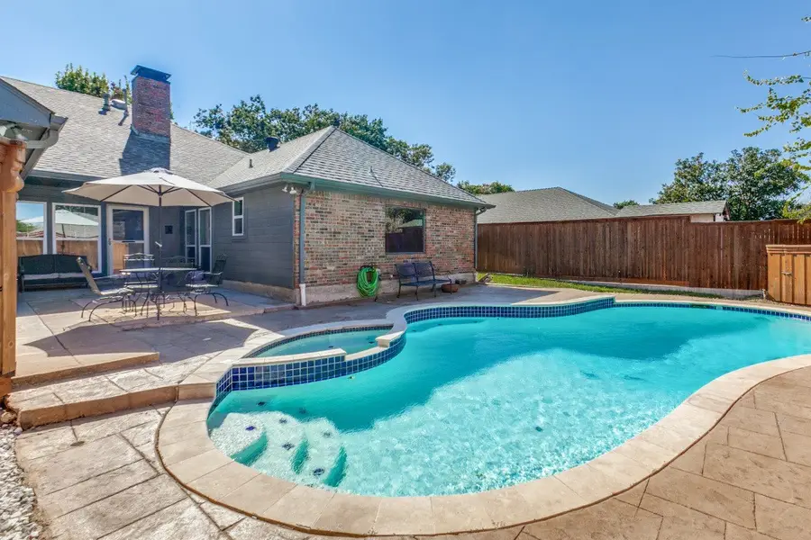 10127 Chisholm Trail, Dallas, TX 75243 - Image #2