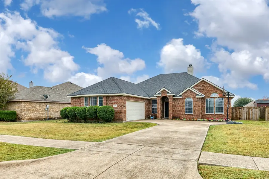 105 Waterview Parkway, Red Oak, TX 75154 - Image #2
