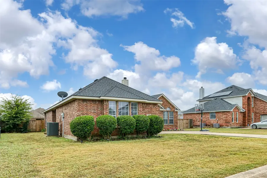 105 Waterview Parkway, Red Oak, TX 75154 - Image #3