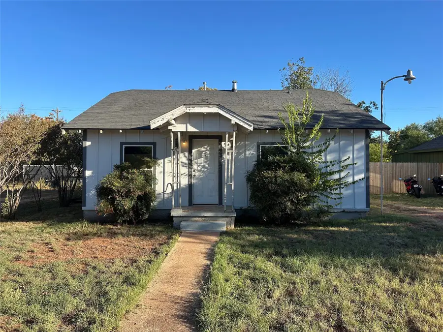 2950 Russell Avenue, Abilene, TX 79605 - Image #2