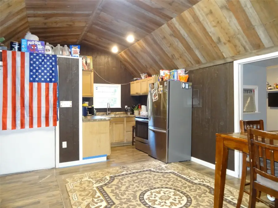 126 Deer Run Road, Mabank, TX 75156 - Image #2