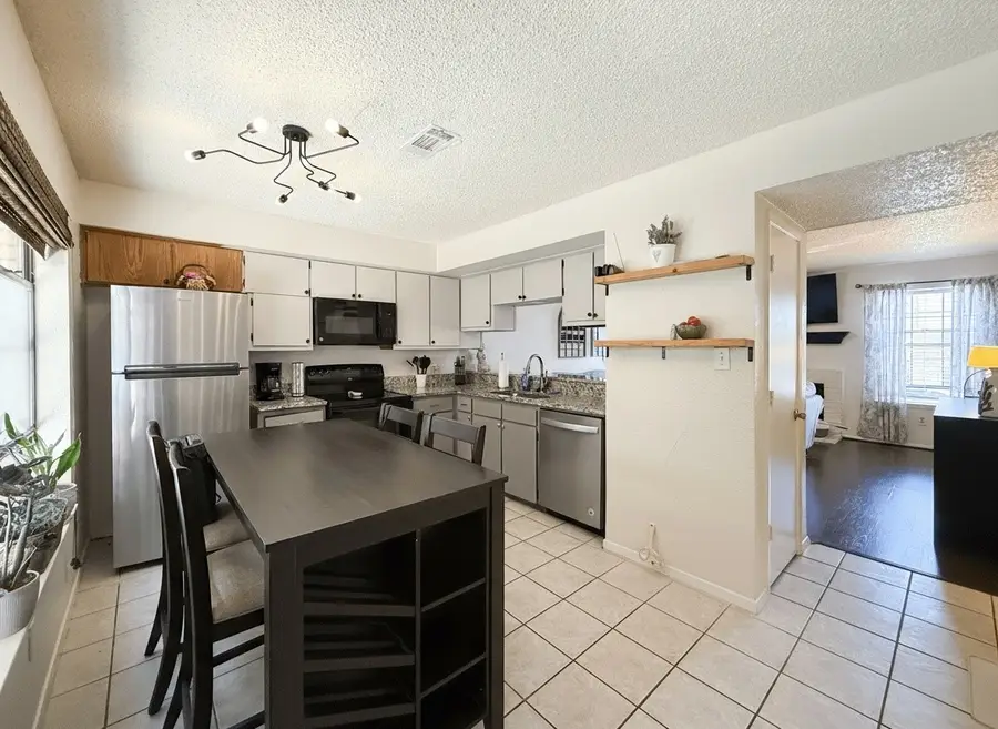 1237 Dallas Drive, Denton, TX 76205 - Image #3