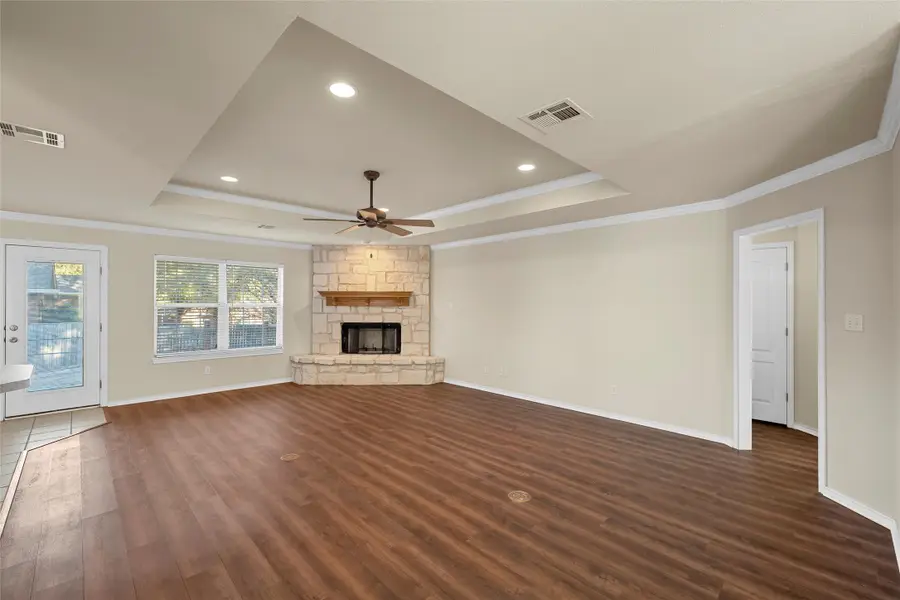 306 Baker Lane, Robinson, TX 76706 - Image #3