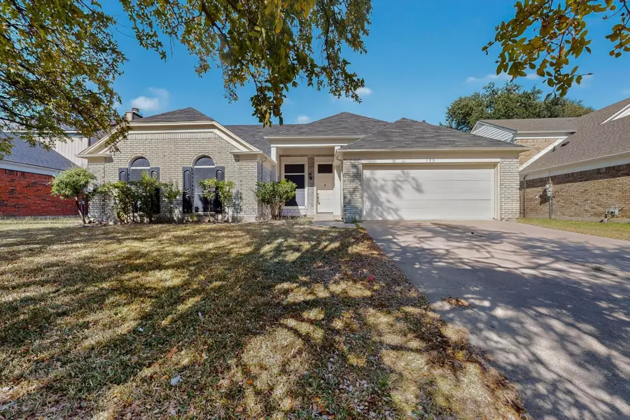 106 Morningside Drive, Grand Prairie, TX 75052 - Image #2