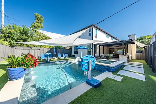 5835 Vickery Boulevard, Dallas, TX 75206