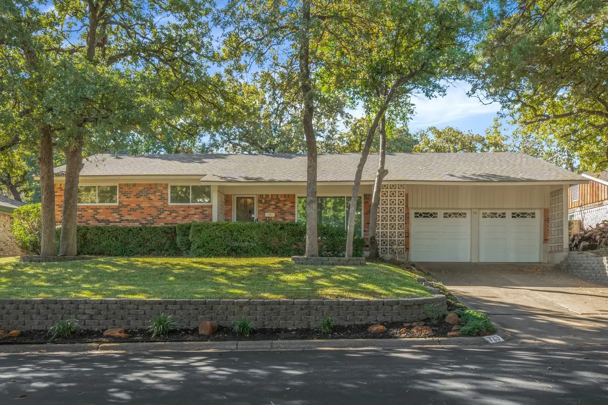 713 Edgehill Drive, Hurst, TX 76053 - #1