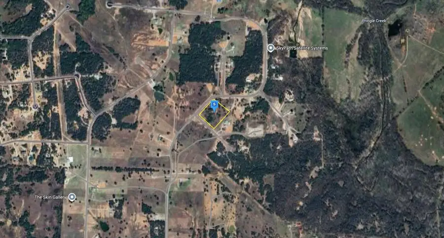 184 Bear Cat Court, Alvord, TX 76225 - Image #2