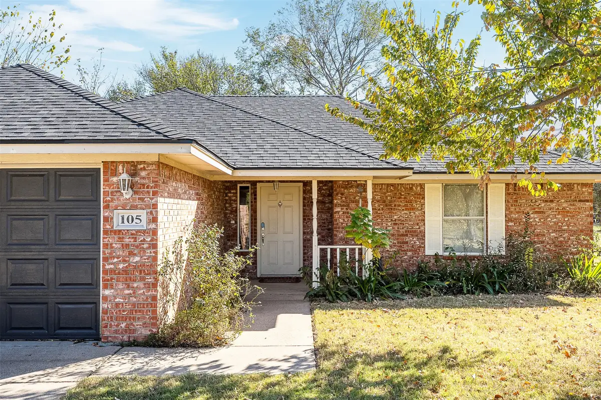 105 Meadow Heath Drive, Gun Barrel City, TX 75156 - Image #1