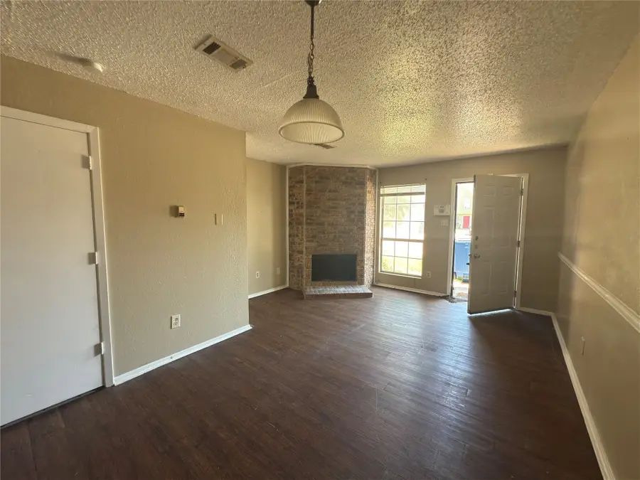 2243 Aspen Drive, Dallas, TX 75227 - Image #3