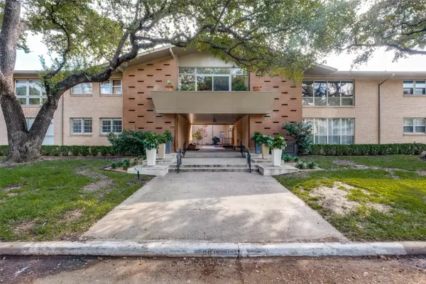 6130 Bandera Avenue #D, Dallas, TX 75225