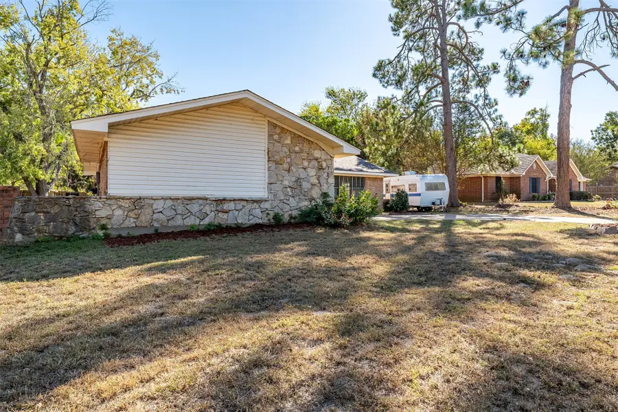 109 Teresa Street, Lindale, TX 75771 - Image #3