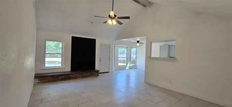 3662 Forest Trail Drive, Grand Prairie, TX 75052 - Image #3