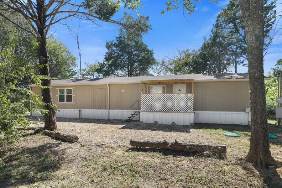775 Whitaker Circle, Gordonville, TX 76245 - Image #2