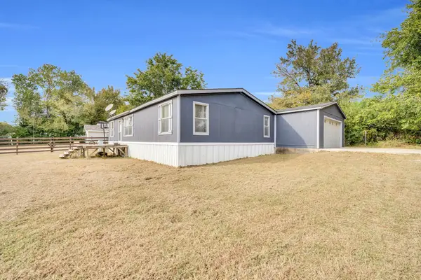 310 Rocky Drive, Waxahachie, TX 75167