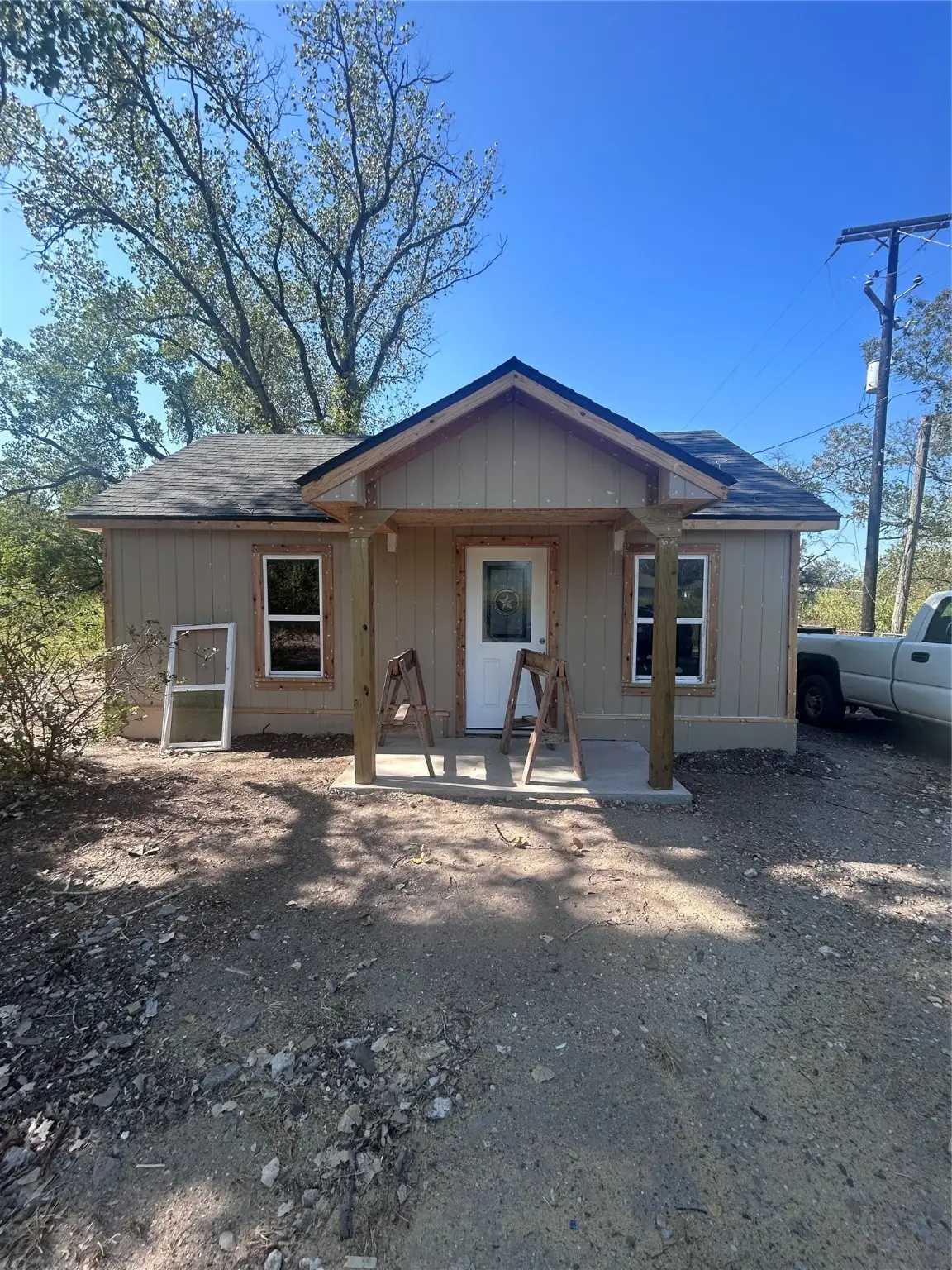 324 Hogan Lane, Bellmead, TX 76705 - Image #1