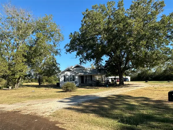 492 Lcr 431, Mexia, TX 76667