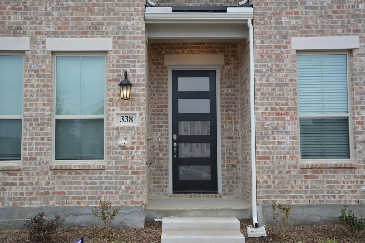 338 Almanor Street, Lewisville, TX 75056 - Image #1