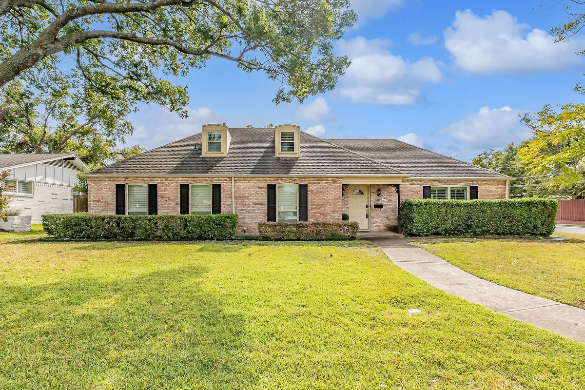 635 Winchester Drive, Richardson, TX 75080 - Image #1