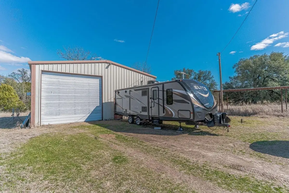 4704 W 377 Highway, Granbury, TX 76048 - Image #1