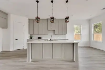 2729 Pike Drive, Lancaster, TX 75134 - Image #2