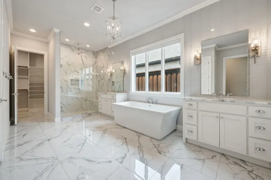 7616 Ira Drive, North Richland Hills, TX 76182 - Image #3