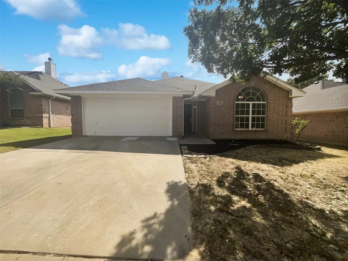 3724 Tulip Tree Drive, Fort Worth, TX 76137 - Image #1