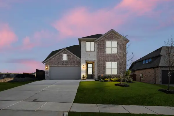 520 Waterford Park Boulevard, Weatherford, TX 76087