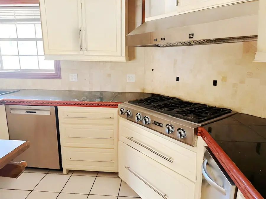 415 Pueblo Lane, Shreveport, LA 71106 - Image #2