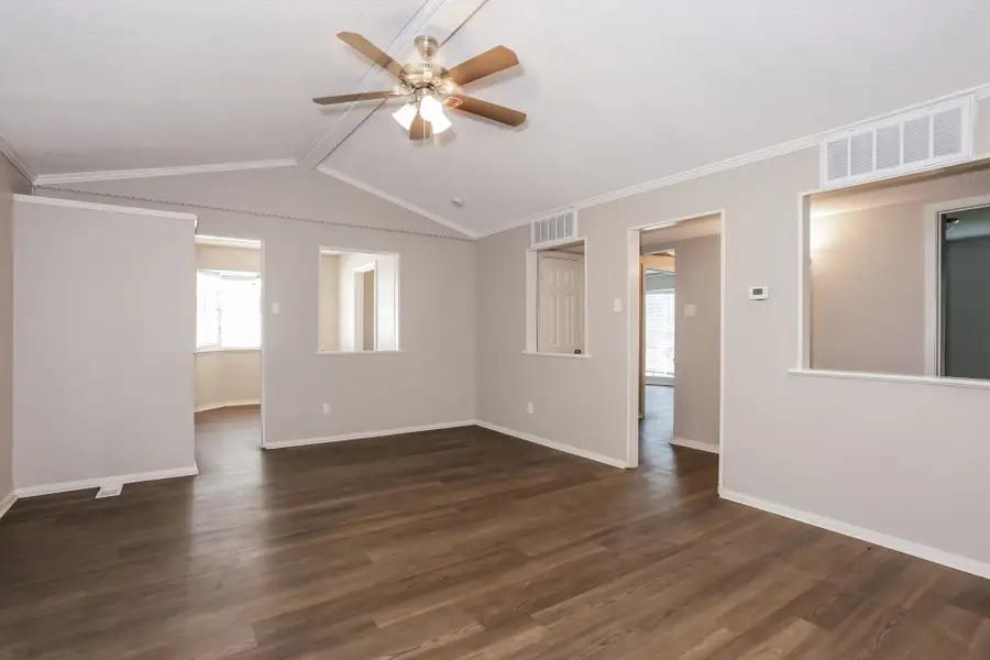 7011 Pickrell Drive, Dallas, TX 75227 - Image #3