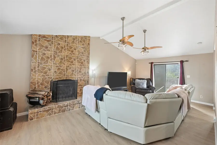 7728 Portman Avenue, Fort Worth, TX 76112 - Image #2