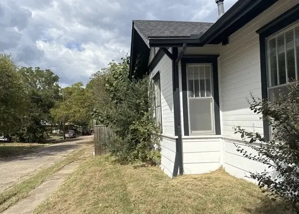 2618 Bourland Street, Greenville, TX 75401 - Image #2